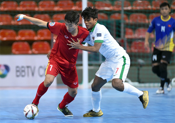 U20 Futsal Việt Nam hoà đáng tiếc Indonesia - Ảnh 1