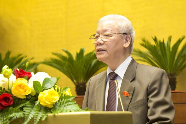 Quốc hội nghe Chủ tịch nước đề nghị miễn nhiệm Thủ tướng Nguyễn Xuân Phúc - Ảnh 1