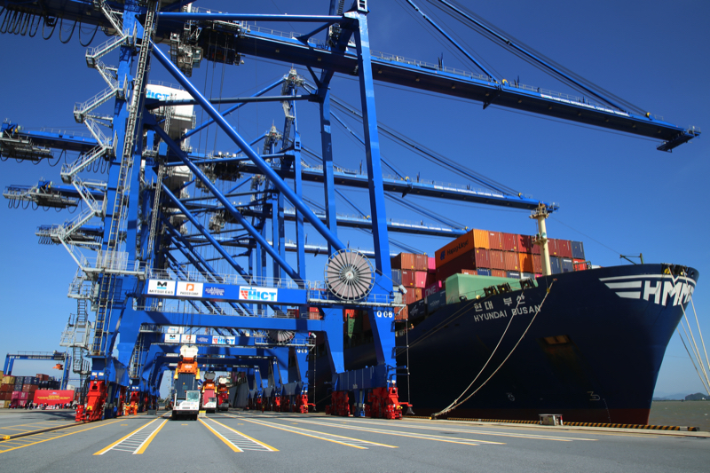 Từ ngày 1/5, Tân Cảng Hải Phòng sẽ tiếp nhận tàu container 132.900 DWT - Ảnh 1