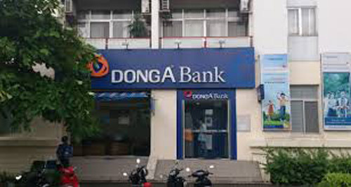 Bắt tạm giam nguyên phó Tổng Giám đốc DongA Bank - Ảnh 1