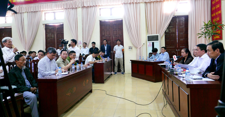 Chủ tịch UBND TP Nguyễn Đức Chung đối thoại với người dân xã Đồng Tâm - Ảnh 2
