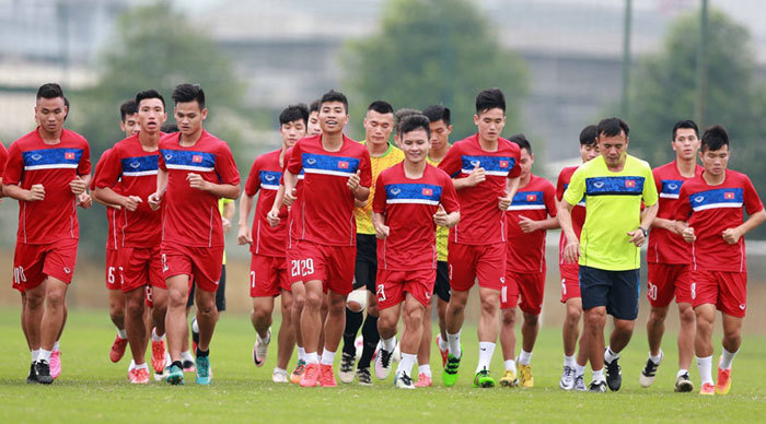 U20 Việt Nam lên đường dự vòng chung kết thế giới: Đừng áp lực thành tích - Ảnh 1