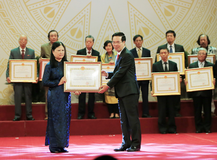 113 tác giả nhận giải thưởng Hồ Chí Minh, giải thưởng Nhà nước về văn học, nghệ thuật - Ảnh 3