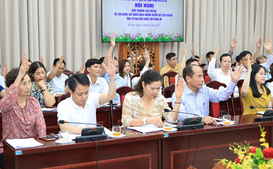 Hà Nội: Hiệp thương lần thứ ba thống nhất danh sách 36 người ứng cử đại biểu Quốc hội khóa XV - Ảnh 3
