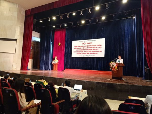 Hà Nội lưu ý những điểm mới trong thi tốt nghiệp THPT và tuyển sinh đại học 2021 - Ảnh 1