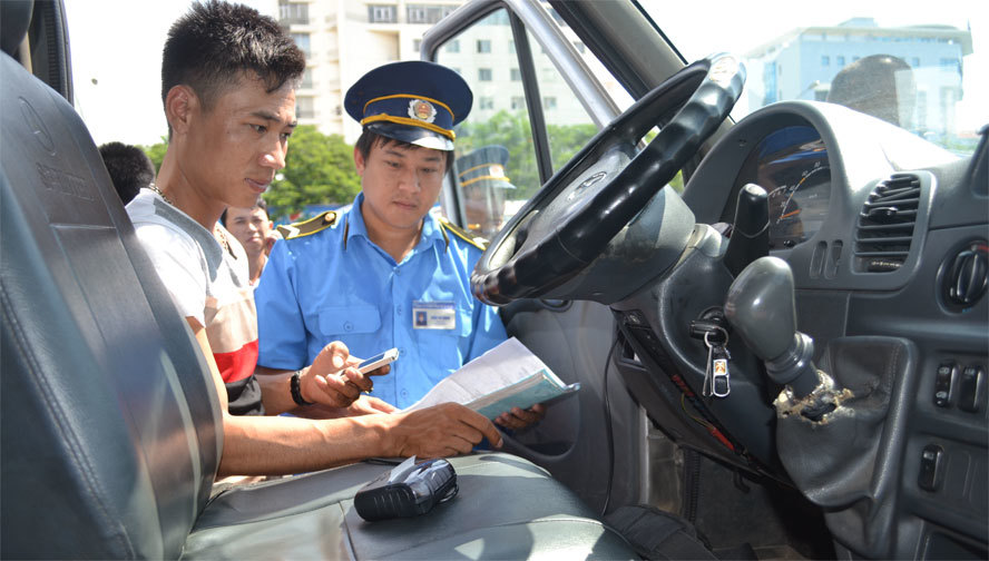 Hà Nội: Sở GTVT yêu cầu chấn chỉnh công tác quản lý lái xe - Ảnh 1