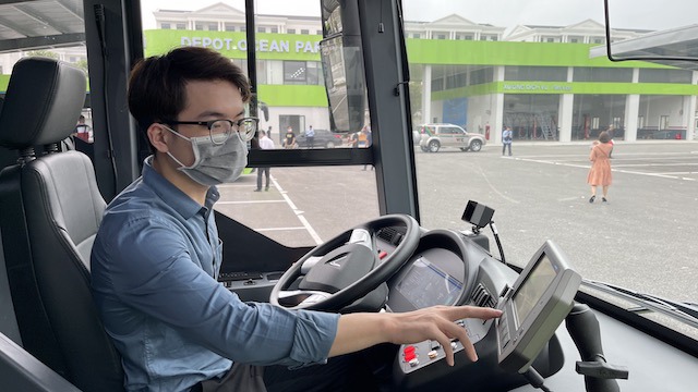 Hà Nội chính thức vận hành xe buýt điện VinBus - Ảnh 5