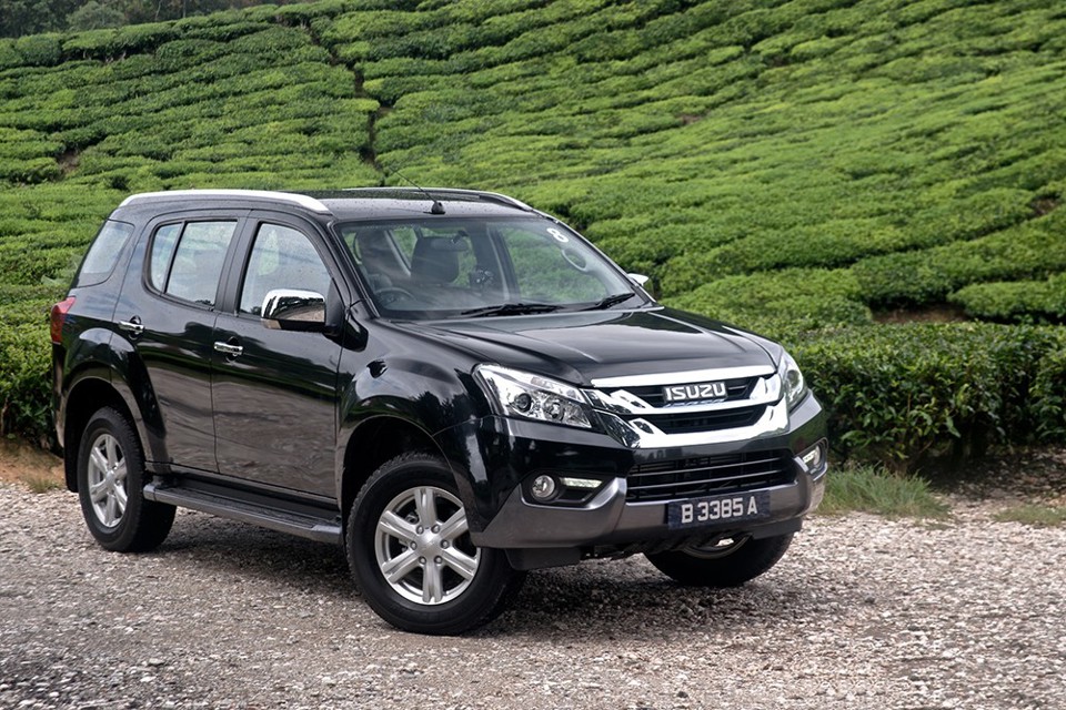 Thu hồi 215 xe Isuzu mu-X nhập từ Thái Lan - Ảnh 1