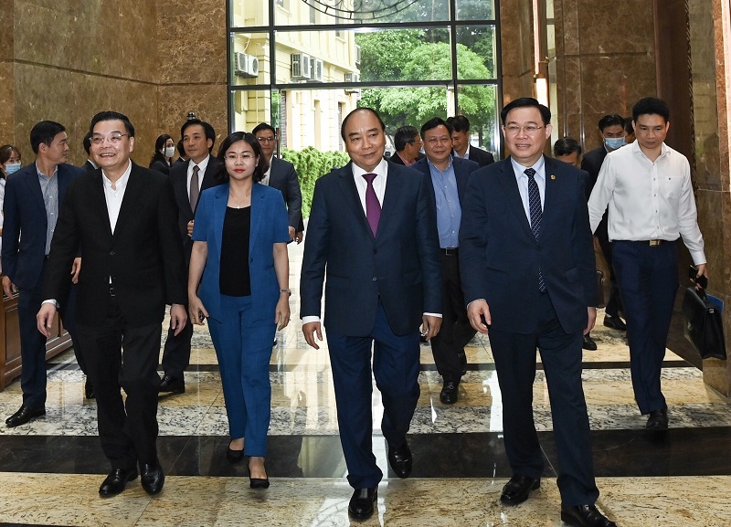 Thủ tướng Chính phủ Nguyễn Xuân Phúc: Xây dựng Hà Nội là thành phố đáng sống của mọi người dân và bạn bè quốc tế - Ảnh 1