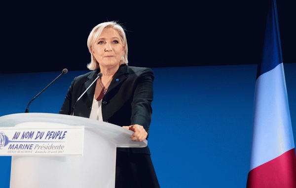 Ứng viên Le Pen từ chức Chủ tịch đảng Mặt trận Dân tộc - Ảnh 1