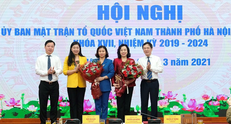 Phó Bí thư Thường trực Thành ủy Nguyễn Thị Tuyến tham gia là ủy viên Ủy ban MTTQ Việt Nam TP Hà Nội khóa XVII - Ảnh 1