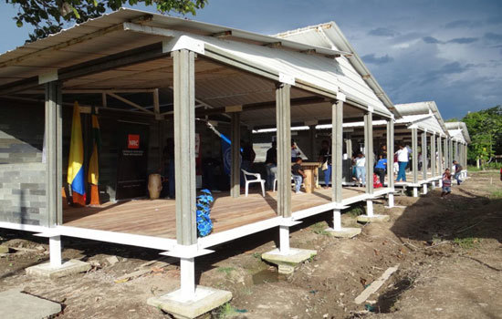 Sử dụng gạch nhựa để xây nhà tại Colombia - Ảnh 4