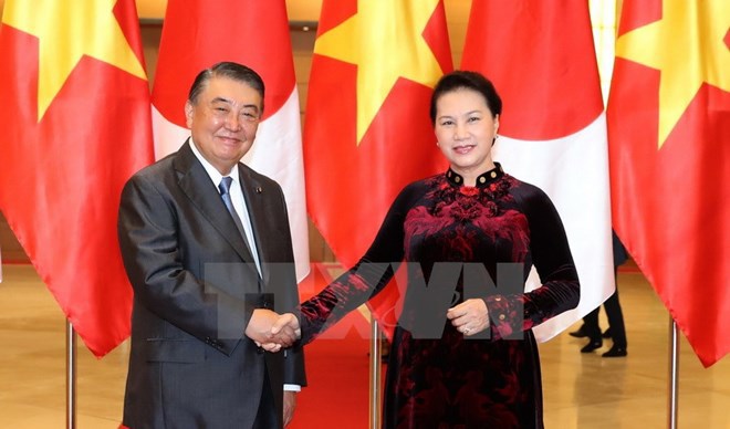 Chủ tịch Hạ viện Nhật Bản kết thúc chuyến thăm chính thức Việt Nam - Ảnh 1
