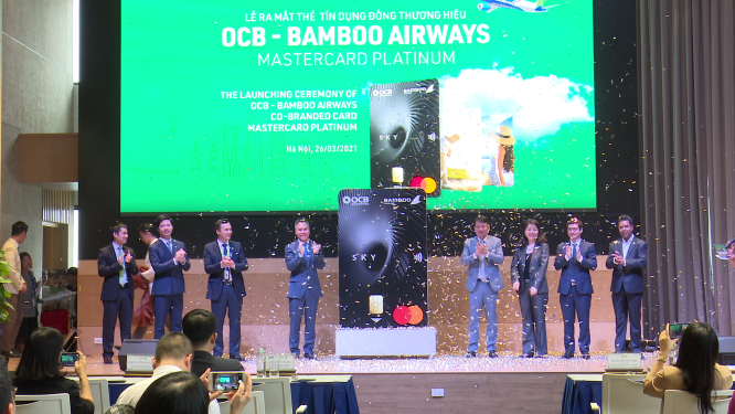Ra mắt thẻ tín dụng đồng thương hiệu OCB- Bamboo Airways MasterCard Platinum - Ảnh 1