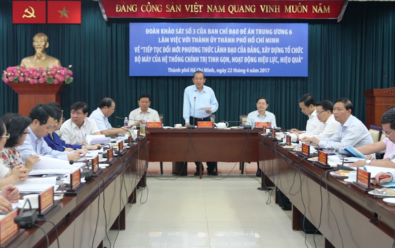 Phó Thủ tướng Thường trực làm việc với Thành ủy TP Hồ Chí Minh - Ảnh 1