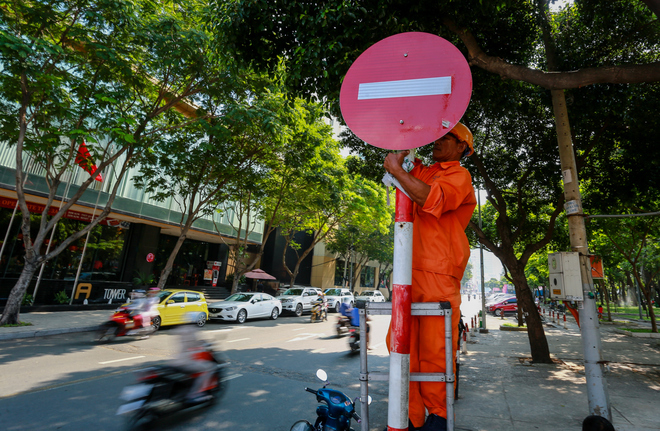 Giao thông trung tâm TP Hồ Chí Minh rối loạn ngày đầu phân luồng - Ảnh 1