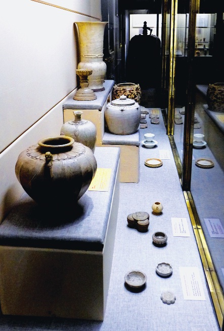 [Hà Nội trong tôi] Sản phẩm gốm trong Bảo tàng Lịch sử Quốc gia - Ảnh 2