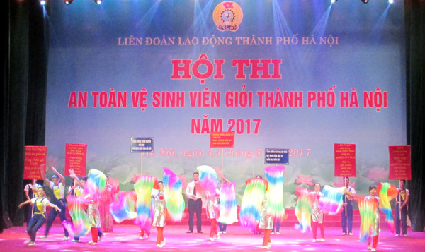 31 đội tham gia Hội thi “An toàn vệ sinh viên giỏi” TP Hà Nội năm 2017 - Ảnh 1