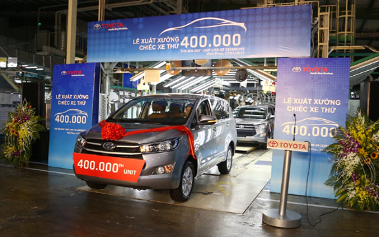 Xuất xưởng chiếc ô tô thứ 400.000 của Toyota Việt Nam - Ảnh 1