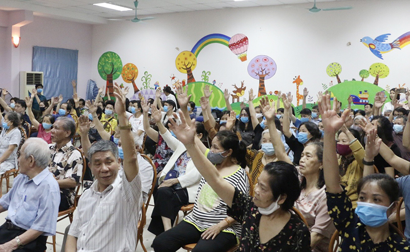 100% cử tri nơi cư trú tín nhiệm giới thiệu đồng chí Chu Ngọc Anh ứng cử đại biểu HĐND thành phố Hà Nội - Ảnh 3