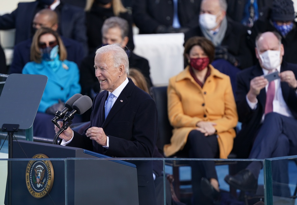 Những tuyên ngôn đáng chú ý trong phát biểu nhậm chức của Tổng thống Mỹ Joe Biden - Ảnh 2