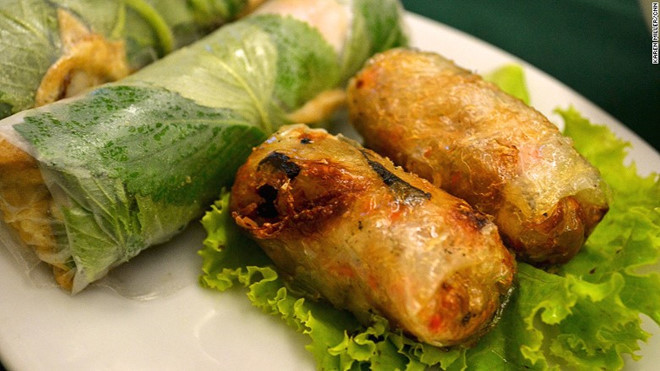 CNN gọi tên 10 món ăn đường phố mang tính biểu tượng của Việt Nam - Ảnh 3