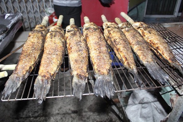 TP Hồ Chí Minh: Cá lóc nướng “cháy hàng” ngày vía Thần Tài - Ảnh 4