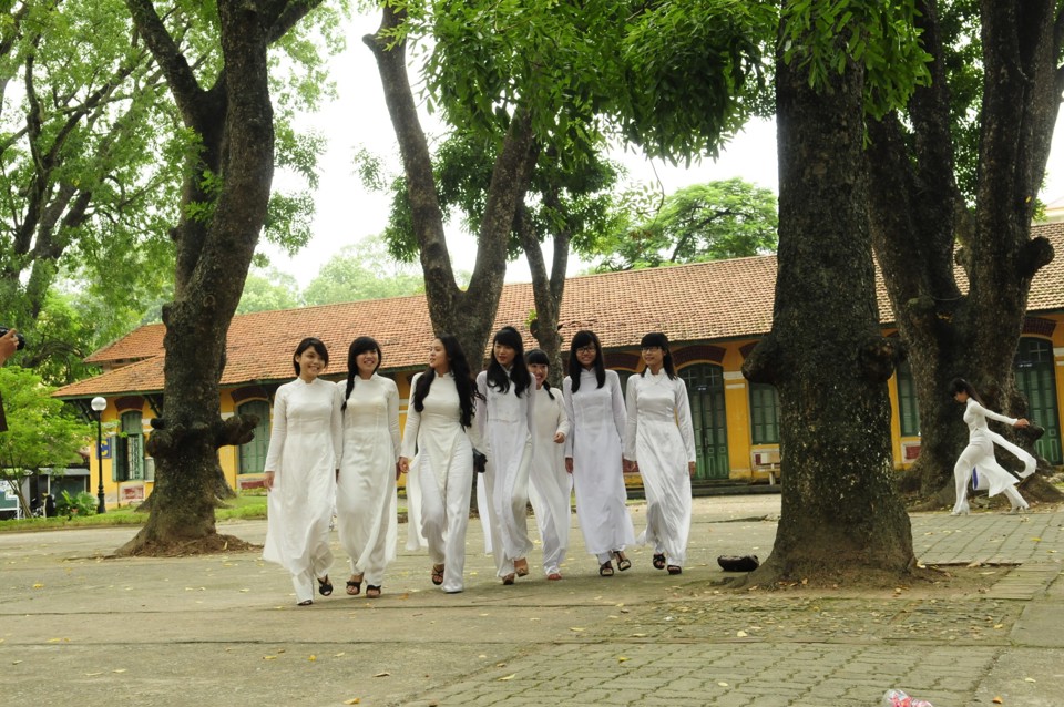 Nét đẹp của ngôi trường mang tên nhà giáo chuẩn mực muôn đời của Việt Nam - Chu Văn An - Ảnh 1