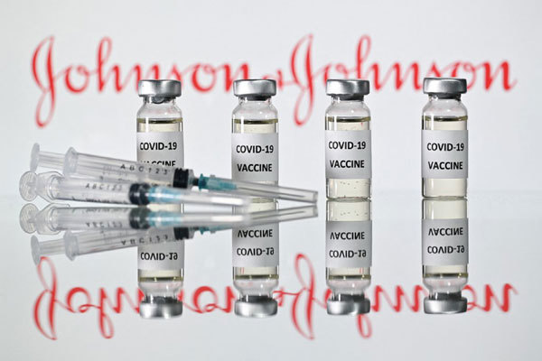 WHO chính thức cấp phép sử dụng khẩn cấp vaccine một liều duy nhất của Johnson & Johnson - Ảnh 1