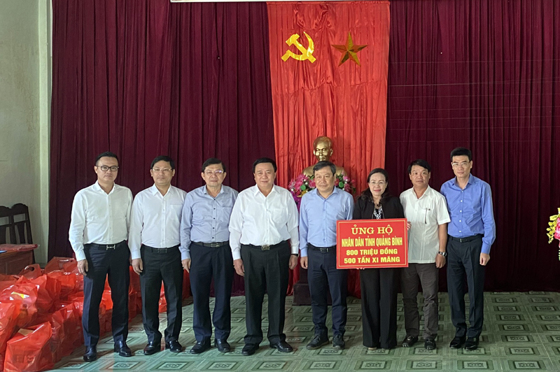 PV GAS đồng hành cùng Chương trình hỗ trợ miền Trung của Học viện Chính trị quốc gia Hồ Chí Minh - Ảnh 1