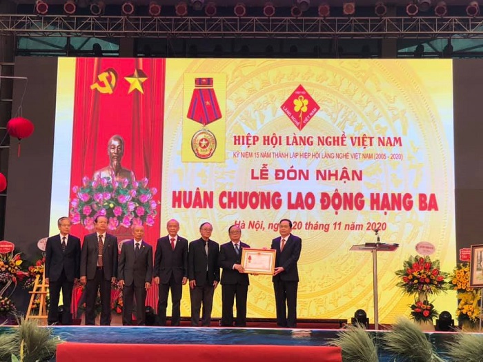 Hiệp hội Làng nghề Việt Nam đón nhận Huân chương Lao động hạng Ba - Ảnh 2