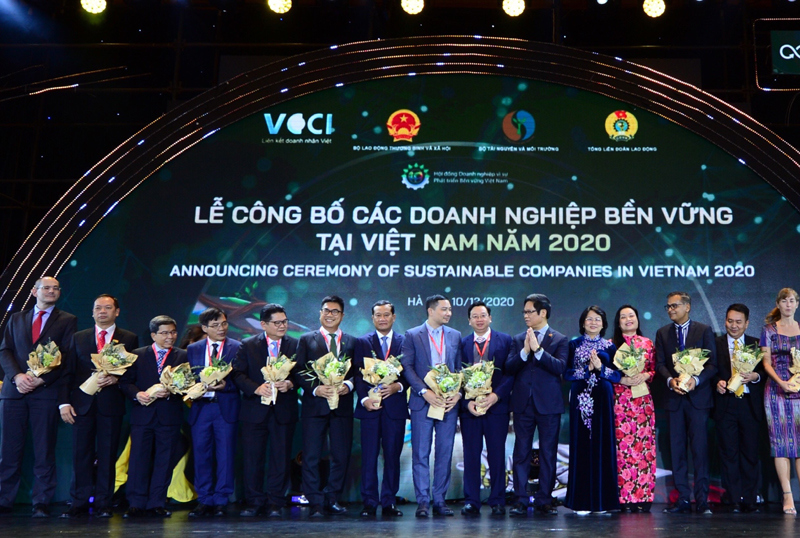 Novaland luôn khẳng định vị thế Tốp đầu trong 10 Doanh nghiệp phát triển bền vững 2020 của Việt Nam - Ảnh 1