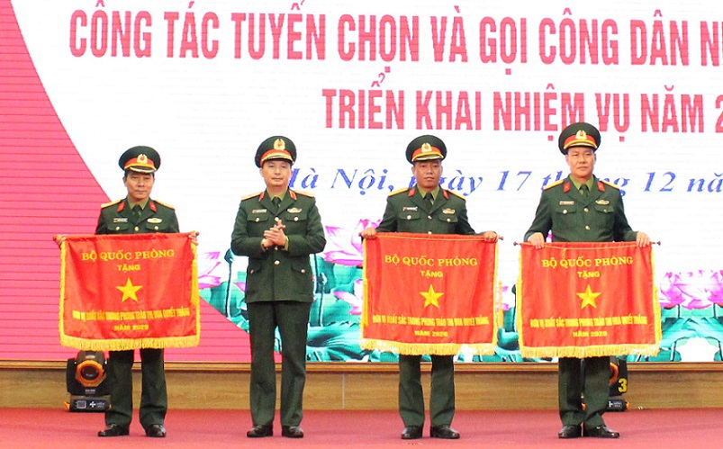 Phó Chủ tịch UBND TP Hà Nội Lê Hồng Sơn: Tạo việc làm, ổn định đời sống cho quân nhân xuất ngũ - Ảnh 2