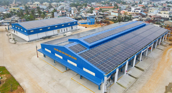 Thị trường điện mặt trời áp mái Quảng Nam thu hút thêm 2 dự án lớn - Ảnh 1