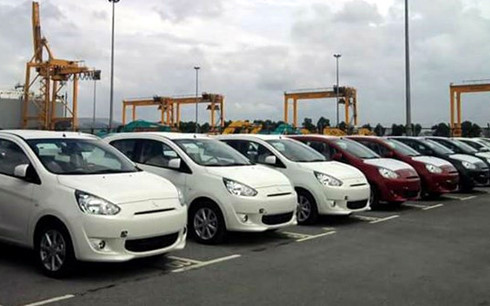 Việt Nam nhập gần 87.000 xe ô tô nguyên chiếc trong 10 tháng - Ảnh 1