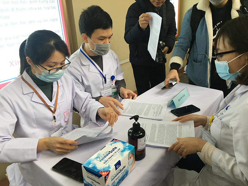 Việt Nam tuyển 120 tình nguyện viên tiêm thử nghiệm vaccine Covid-19 thứ 2 - Ảnh 7