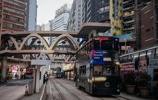 Singapore dẫn đầu danh sách 10 thành phố đắt đỏ nhất thế giới - Ảnh 8