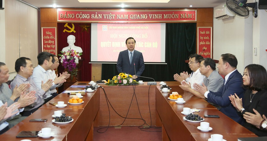 Trao quyết định bổ nhiệm ông Nguyễn Xuân Khánh giữ chức Phó Tổng biên tập báo Kinh tế & Đô thị - Ảnh 1