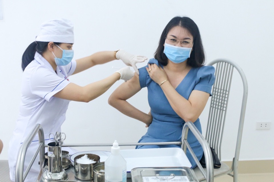 Quận Thanh Xuân: Xét nghiệm phát hiện sớm các ca bệnh trong cộng đồng - Ảnh 4