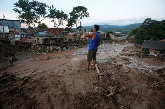Chùm ảnh vụ lở đất kinh hoàng ở Colombia khiến 254 người thiệt mạng - Ảnh 8
