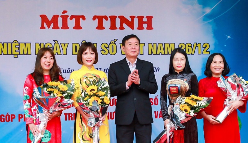 Quận Thanh Xuân: Nhiều hoạt động hưởng ứng Tháng hành động Quốc gia về dân số - Ảnh 4