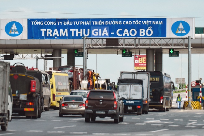 Dự luật Giao thông Đường bộ sửa đổi: Luật hóa thuật ngữ thành “chuyện đã rồi” - Ảnh 1