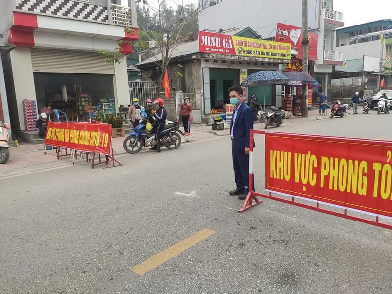 Quảng Ninh phong tỏa toàn bộ thị trấn Cái Rồng, giãn cách xã hội huyện Vân Đồn - Ảnh 1