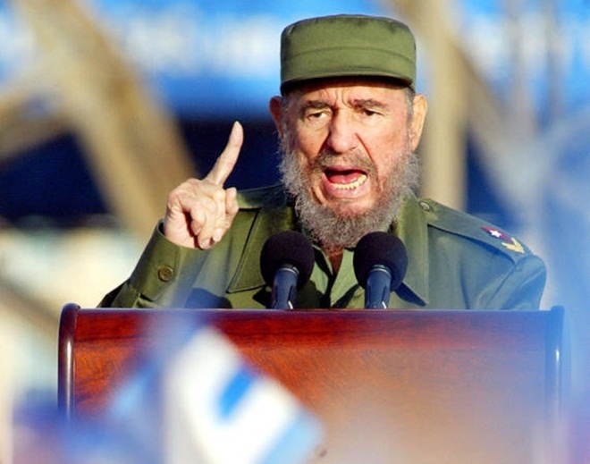 Cuộc đời lãnh tụ Cuba Fidel Castro qua ảnh - Ảnh 5
