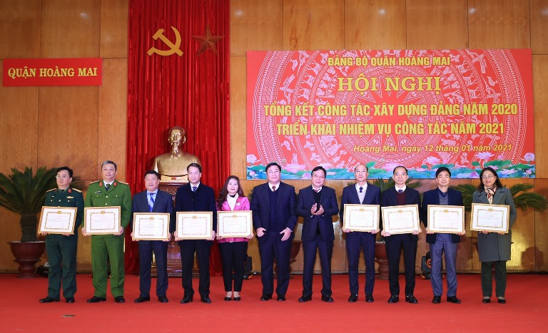 Đảng bộ quận Hoàng Mai: 94,6% tổ chức cơ sở đảng hoàn thành tốt nhiệm vụ - Ảnh 2