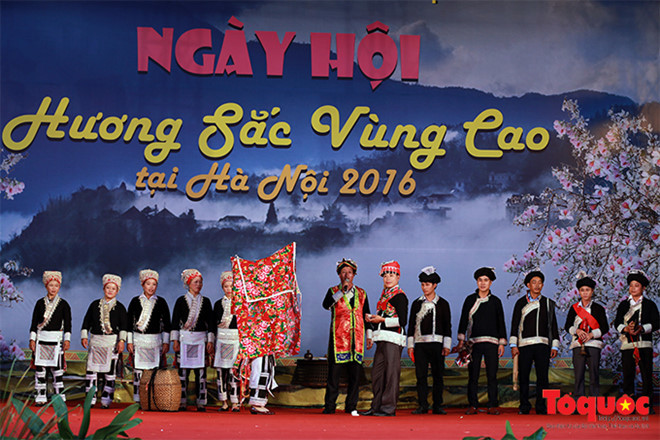 Cận cảnh đám cưới truyền thống của người Dao tại Hà Nội - Ảnh 1
