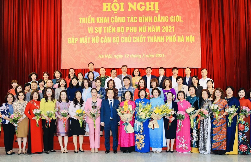 Phó Bí thư Thường trực Thành ủy Nguyễn Thị Tuyến: Đẩy mạnh tuyên truyền nâng cao nhận thức bình đẳng giới - Ảnh 3