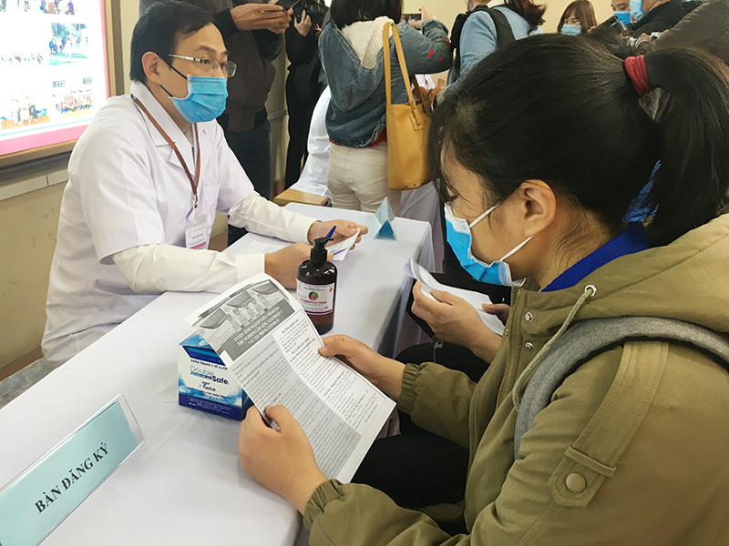 Việt Nam tuyển 120 tình nguyện viên tiêm thử nghiệm vaccine Covid-19 thứ 2 - Ảnh 4