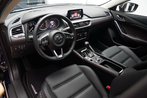 Mazda6 2017 chính thức ra mắt, giá từ 975 triệu đồng - Ảnh 2