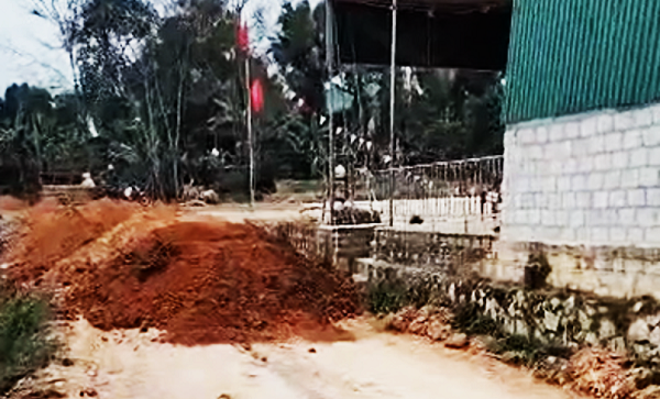 Huyện Vũ Quang (Hà Tĩnh): Cần xử lý nghiêm tình trạng khai thác đất trái phép tại xã Đức Giang - Ảnh 2